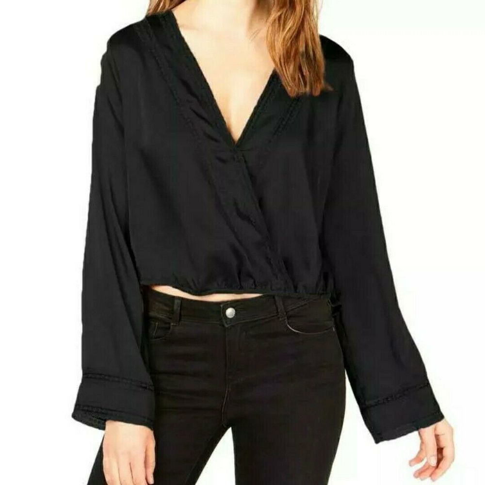 Gypsies & Moondust | Lace Satin Surplice | Black |